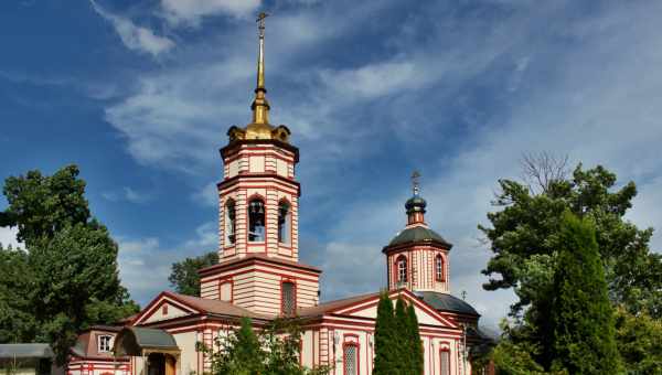 Храм Воздвижения Креста Господня в Алтуфьеве