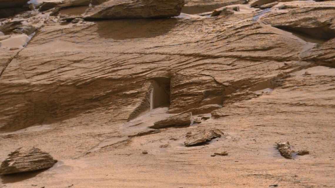 Curiosity прислал новый снимок с поверхности Марса