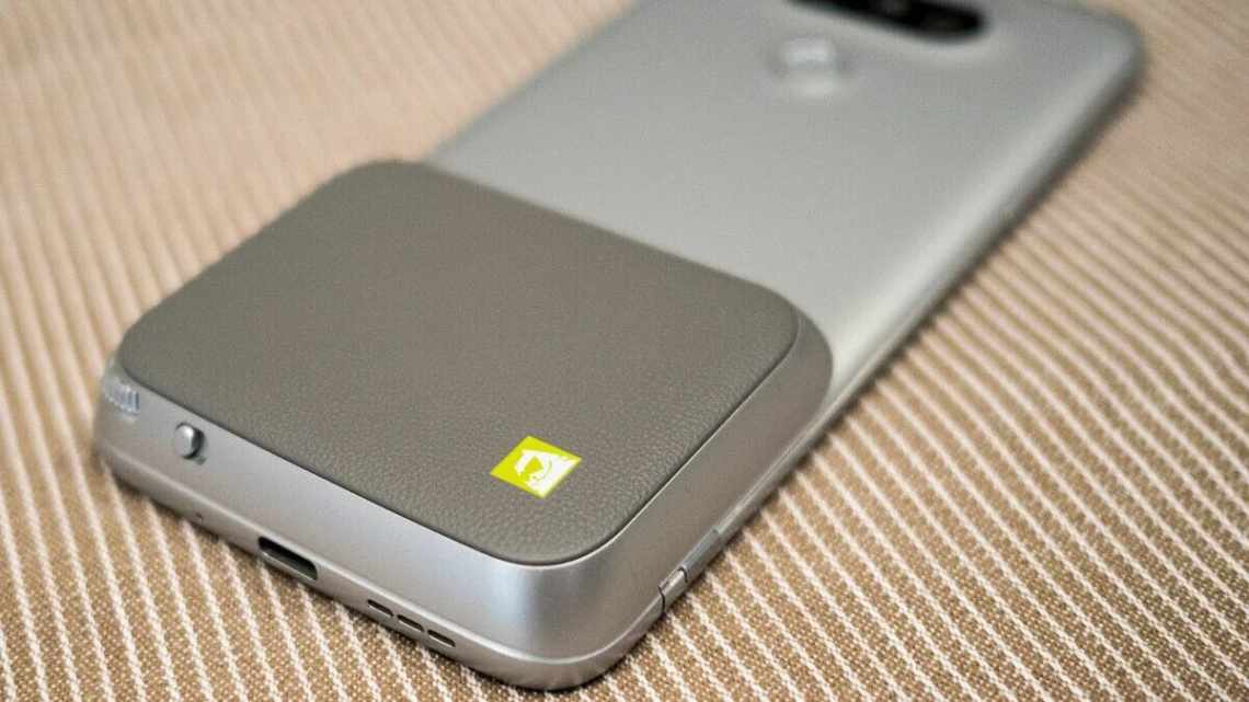 Основні аксесуари для LG G5